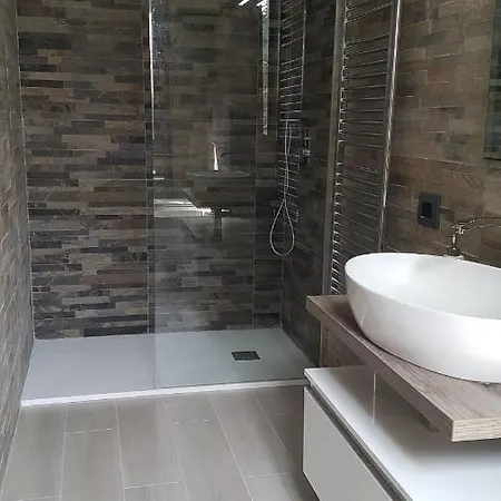 Frühstückspension Mirella Casnate Con Bernate