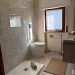 Frühstückspension Mirella Casnate Con Bernate
