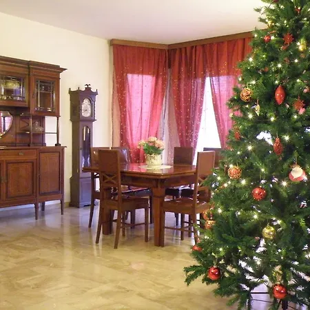 Mirella Bed & Breakfast *