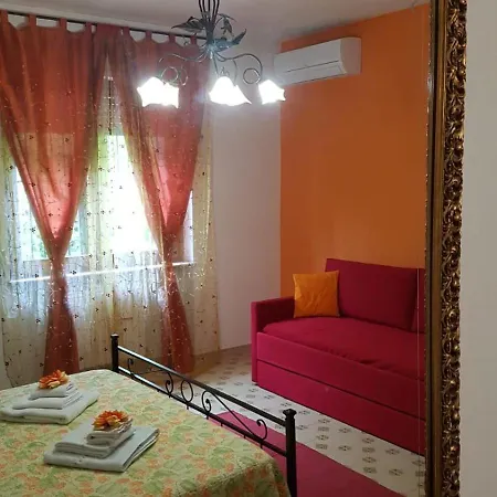 Mirella 4*