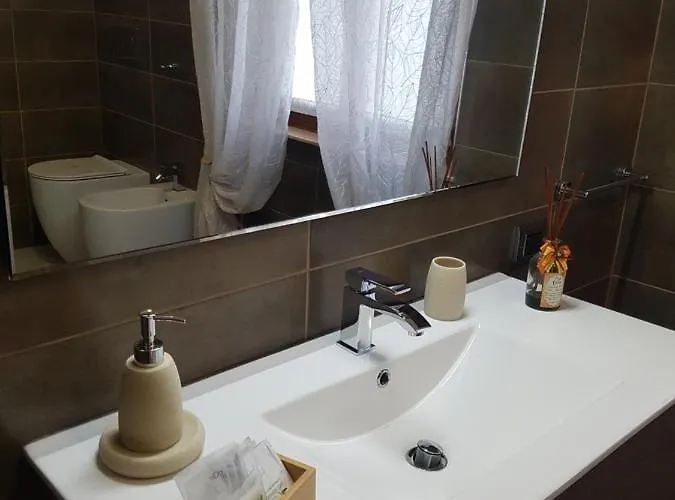 Bed and breakfast Mirella 4*